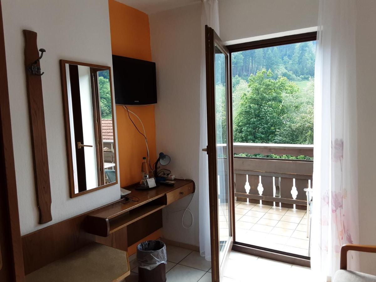 Hotel Gasthof Zur Krone Oberzent Kültér fotó