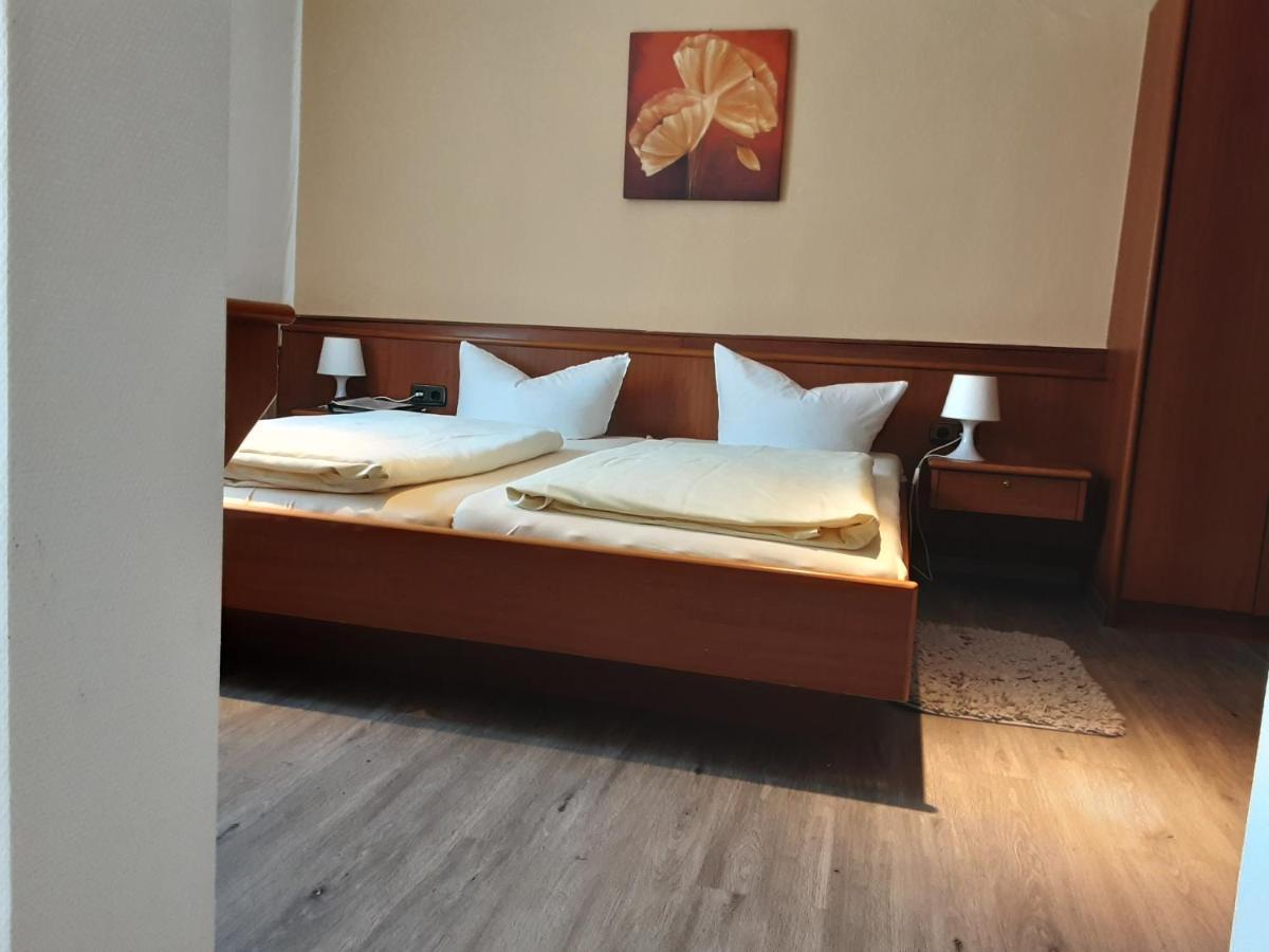 Hotel Gasthof Zur Krone Oberzent Kültér fotó